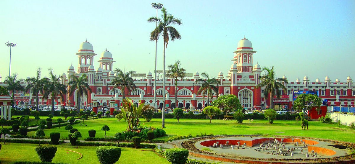 Hr services in Lucknow